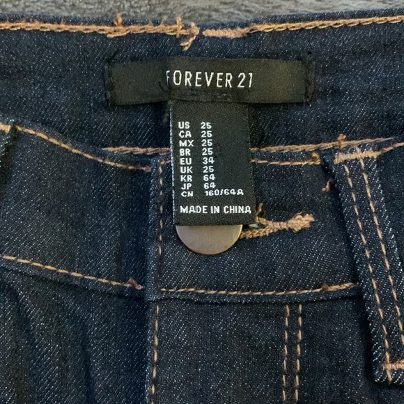 Denim Jeans from Forever 21 in size 25 - Picture 3 of 3